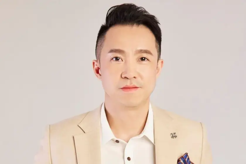 Mr. Simon Ooi